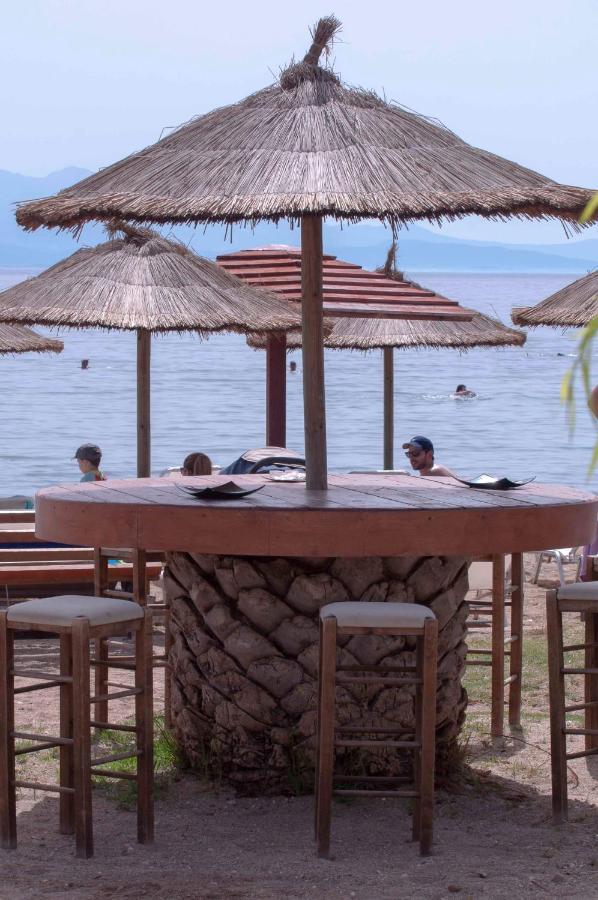 Kima: Relaxing Beach Home Next To Sparkling Waters Néa Mákri エクステリア 写真